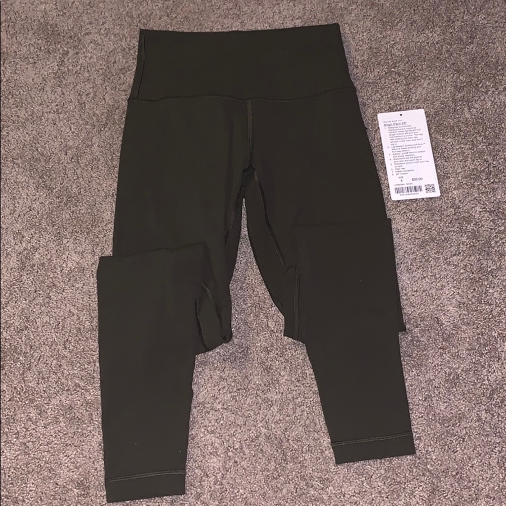 Lulu lemon Aligns